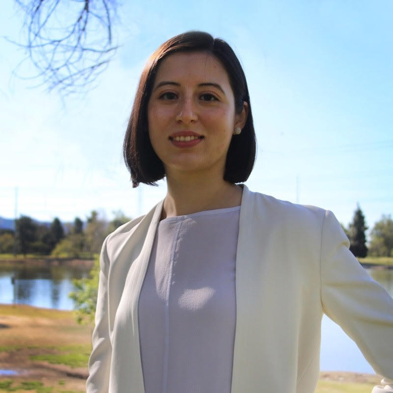 Headshot of Professor Alexandra Lossada